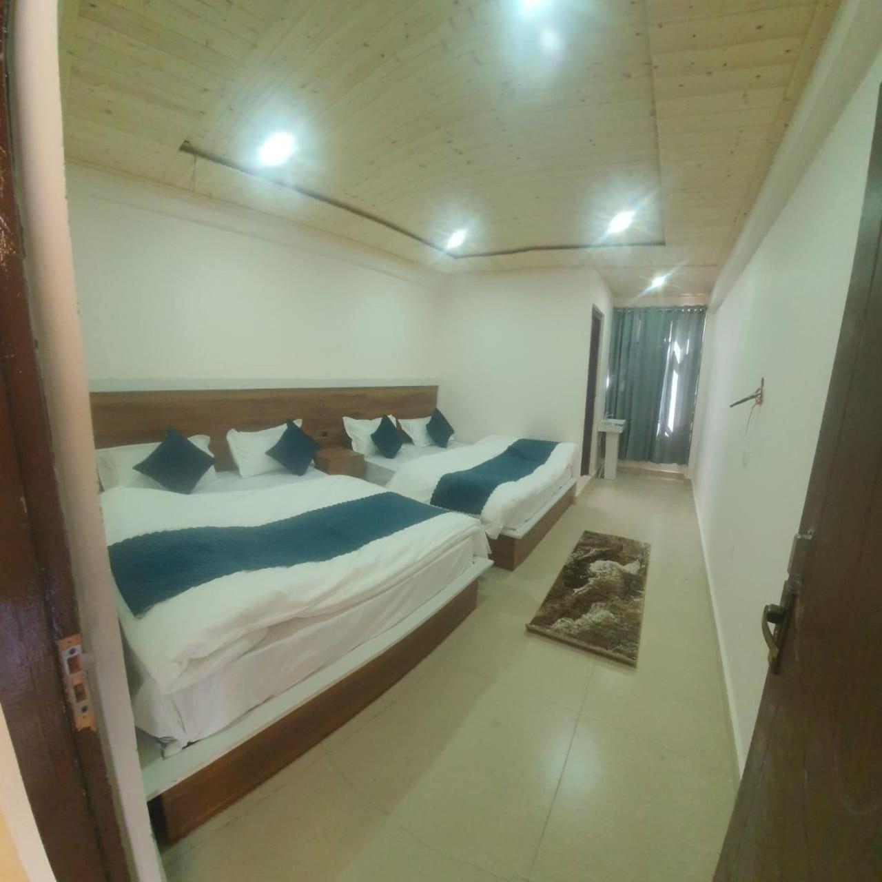 Hotel Geeta Badrinath Ngoại thất bức ảnh